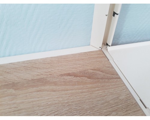 Заглушка полки ламинированной 900